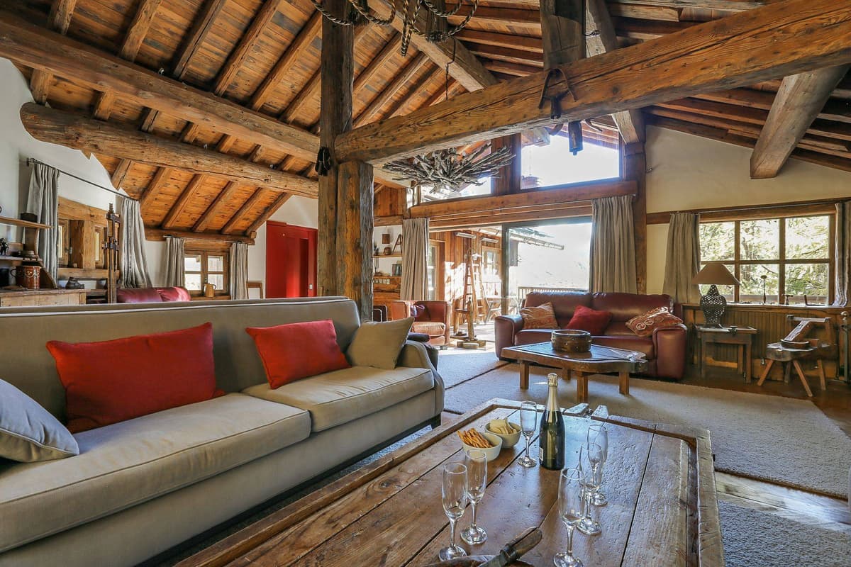 Chalet Eagles Nest — luxury villa photo 3