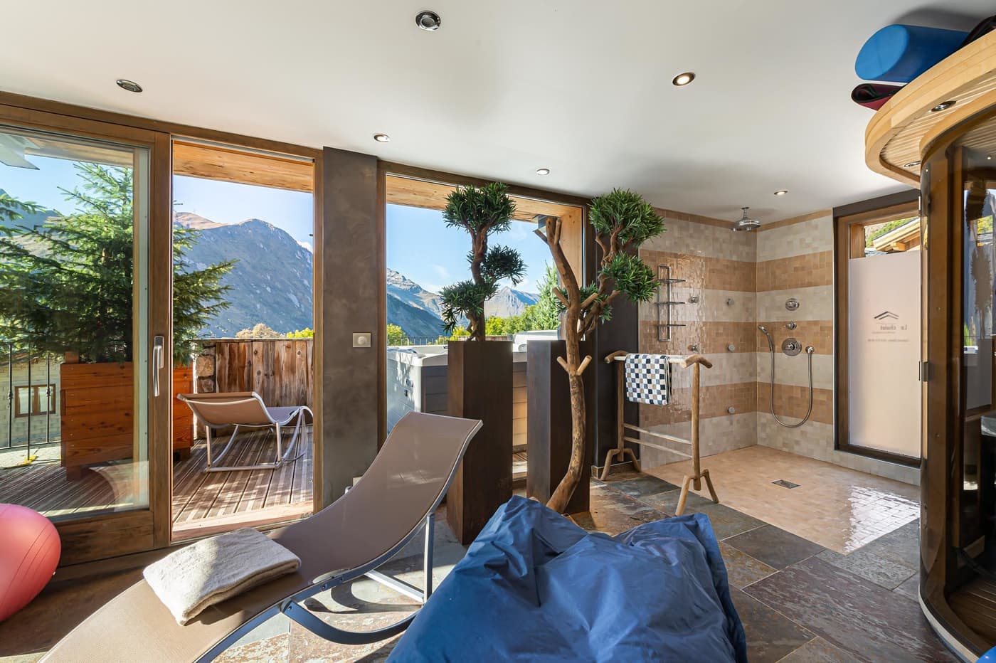 Le Chalet — luxury villa photo 1
