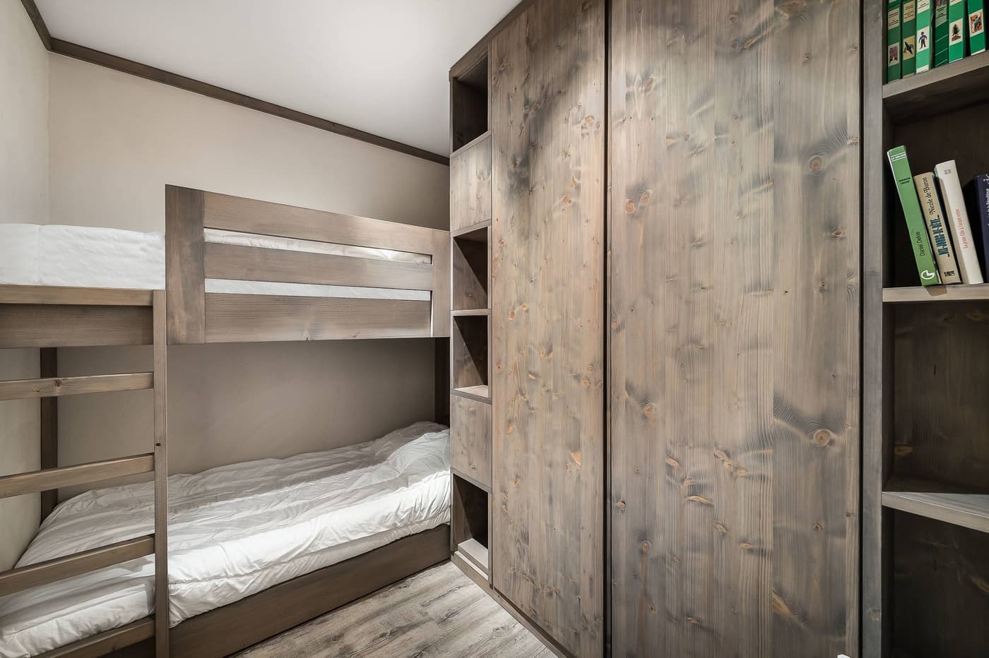 Appartamento Gran Paradiso 33 — luxury villa photo 9