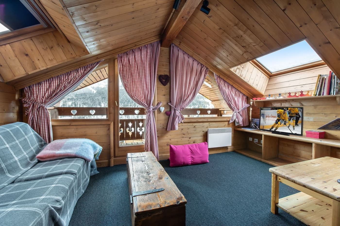 Chalet Le Solans — luxury villa photo 2