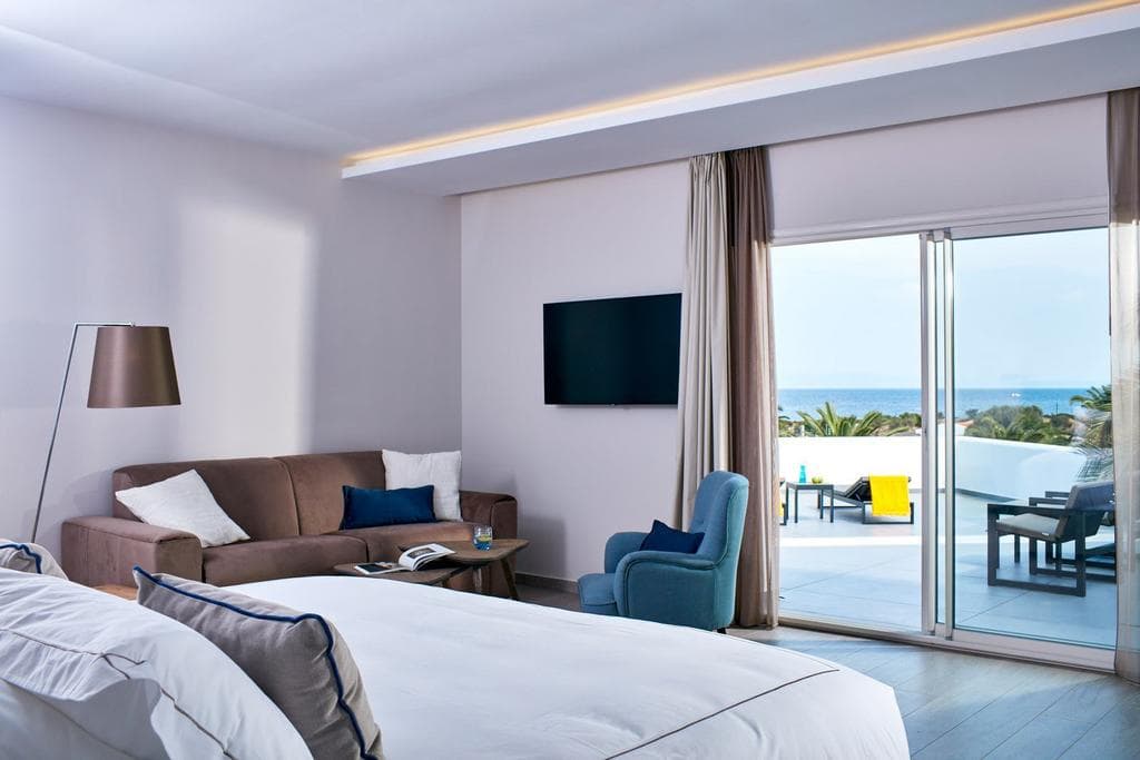 Halkidiki Escape — luxury villa photo 3