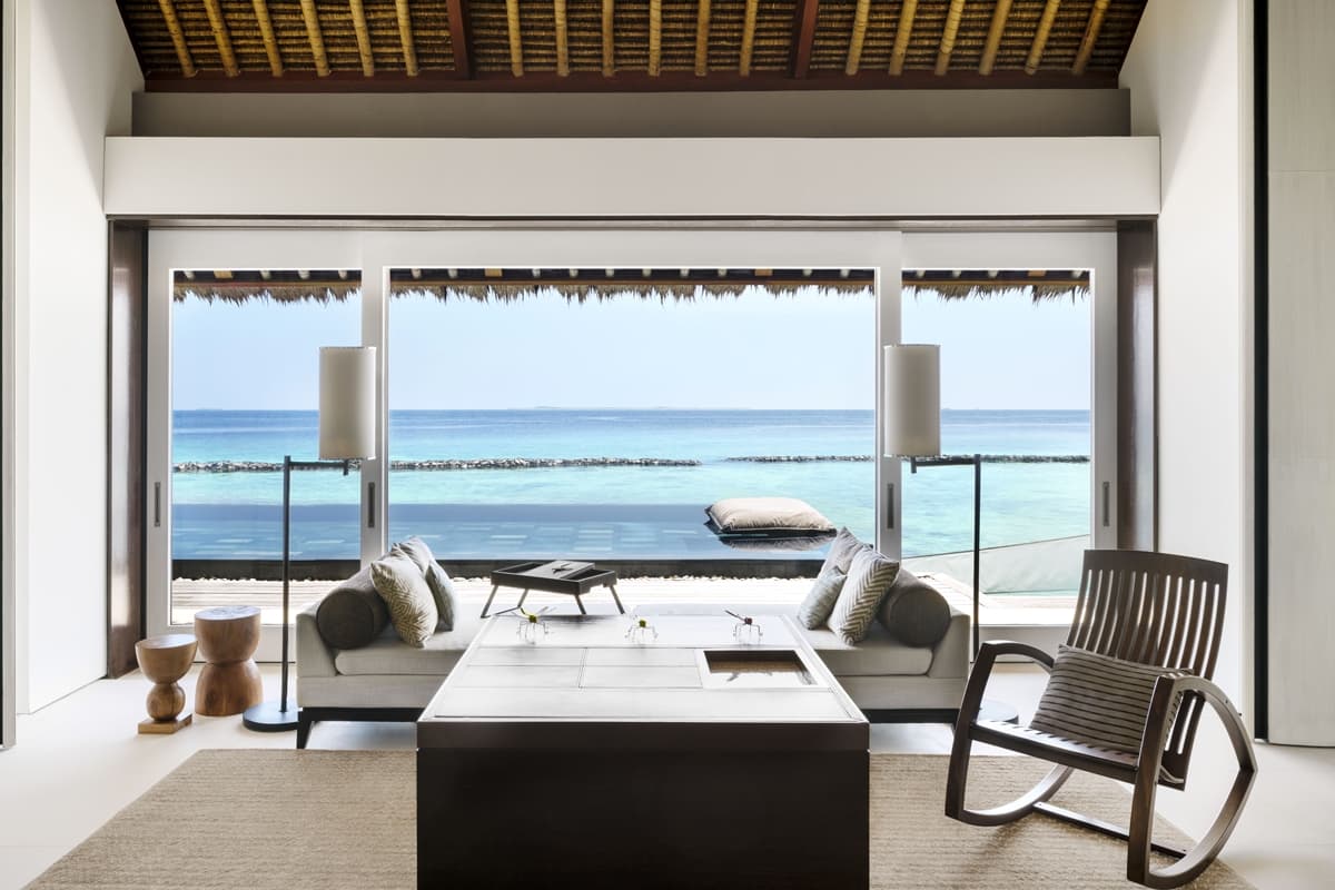 Cheval Blanc Randheli — luxury villa photo 2