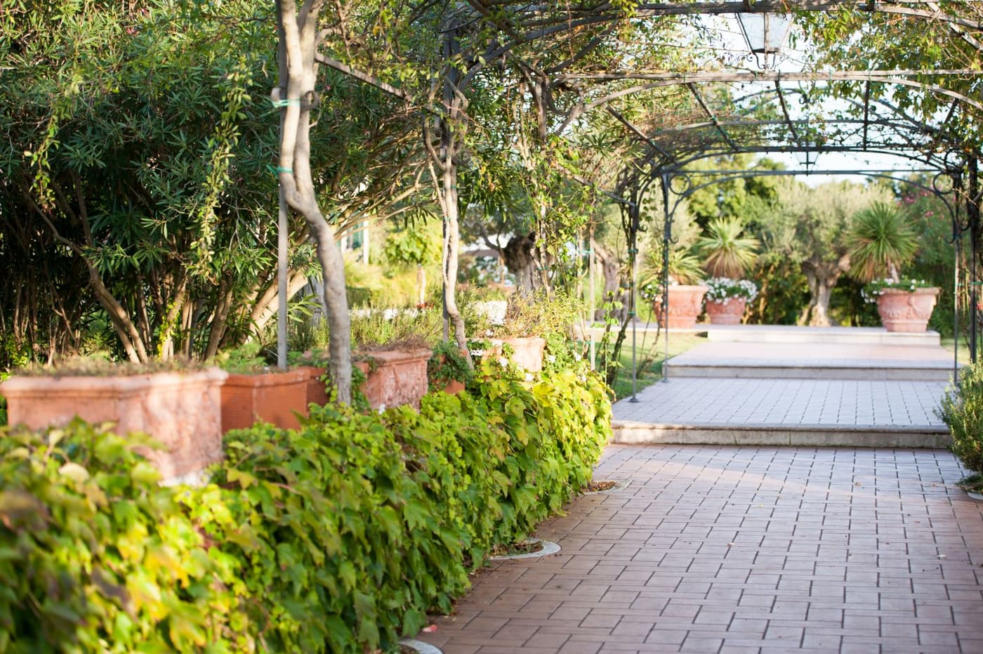 Isola Santa Cristina — luxury villa photo 29