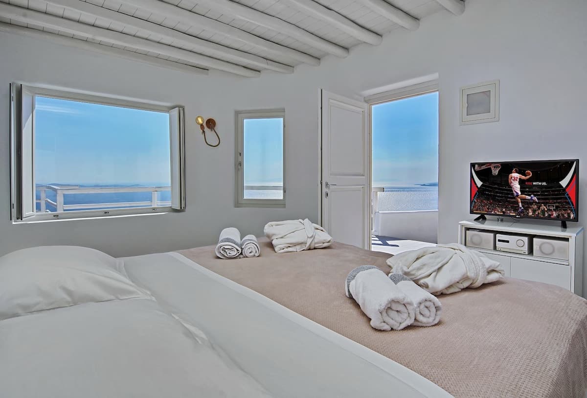 Villa Sunset Views — luxury villa photo 3