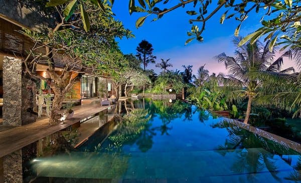 Villa Mana — luxury villa photo 1