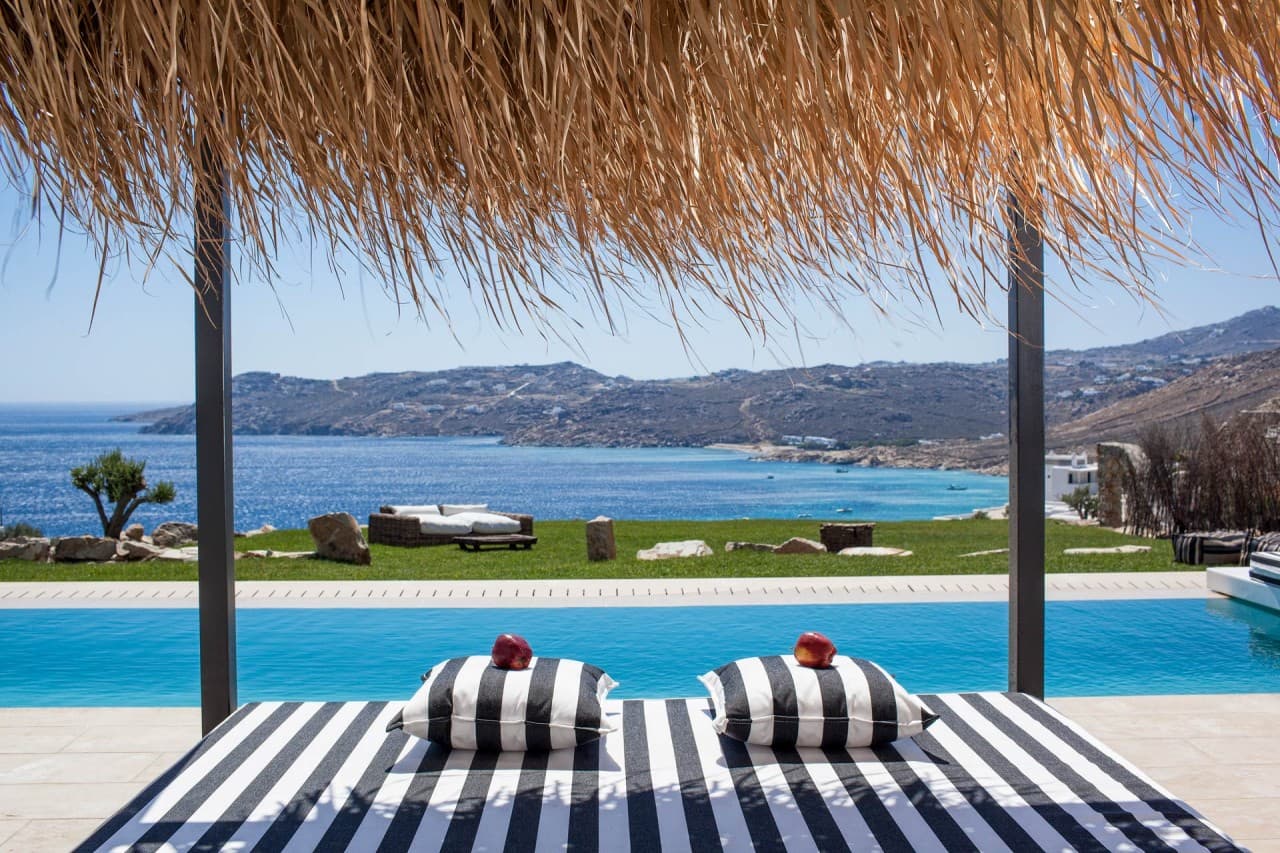Myconian Super Paradise Villa — luxury villa photo 13