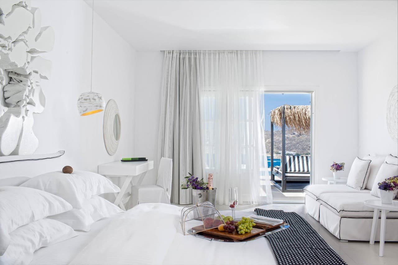 Myconian Super Paradise Villa — luxury villa photo 2