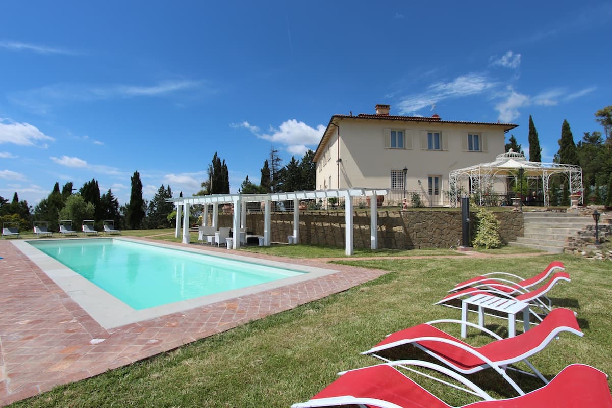 Villa Belsole — luxury villa photo 1