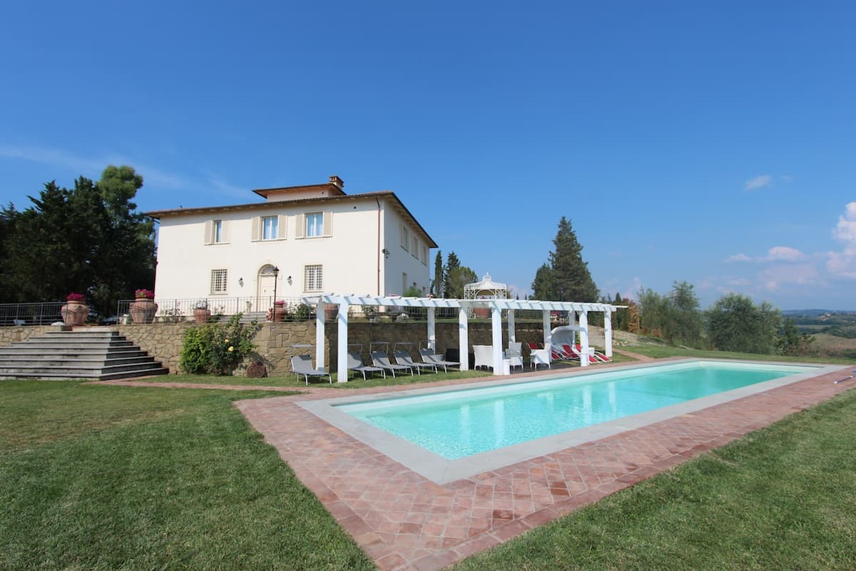 Villa Belsole — luxury villa photo 2