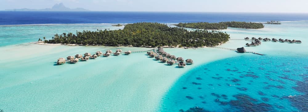 Le Taha'a Royal Beach Villa — luxury villa photo 2