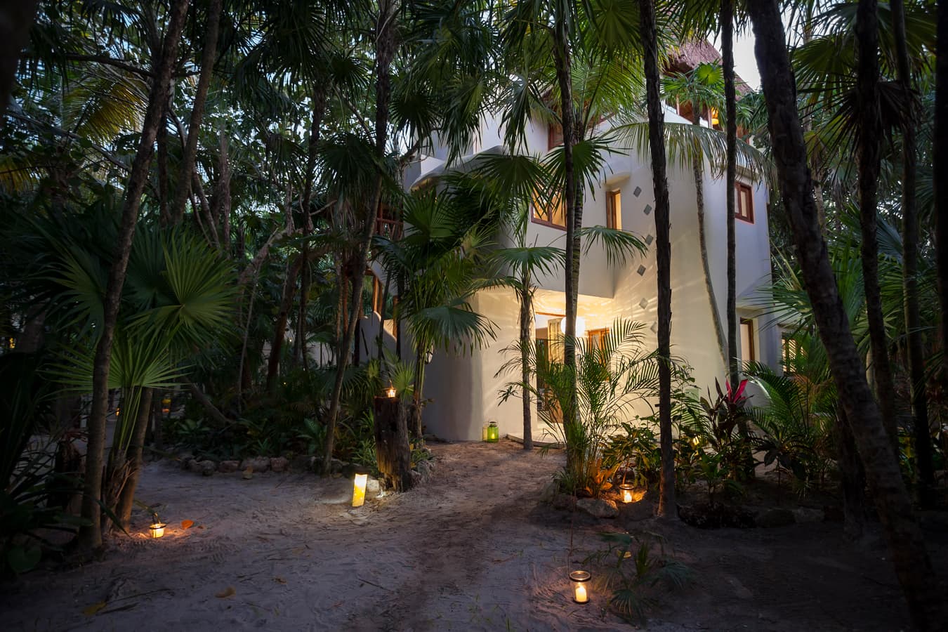 Casa Mandala — luxury villa photo 2