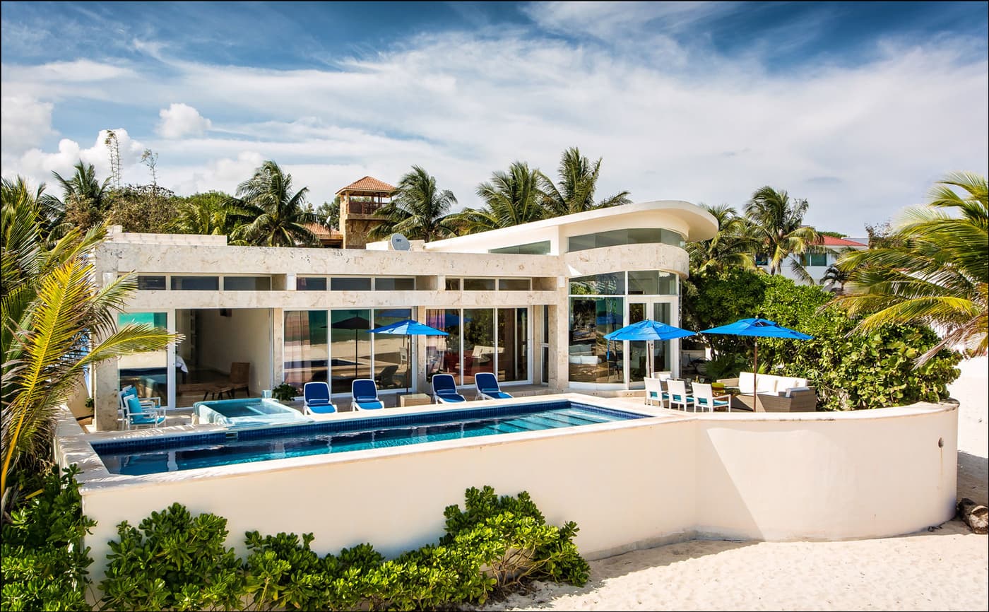 Beach House — luxury villa photo 24