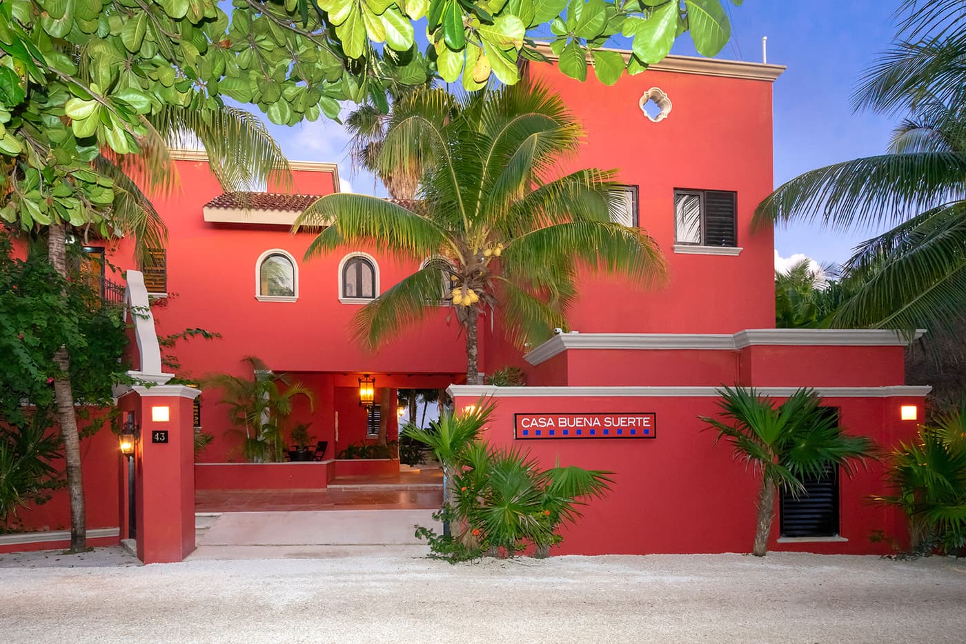 Casa Buena Suerte — luxury villa photo 40