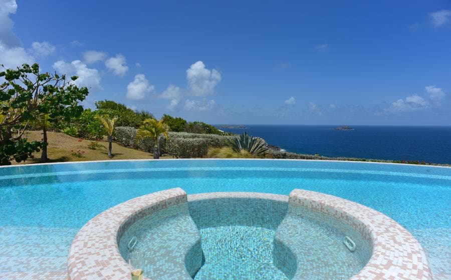 Villa Sea Bird — luxury villa photo 1