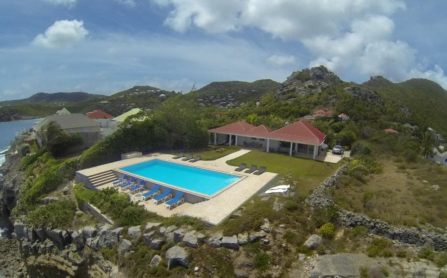 Villa Caribbean Breeze — luxury villa photo 1