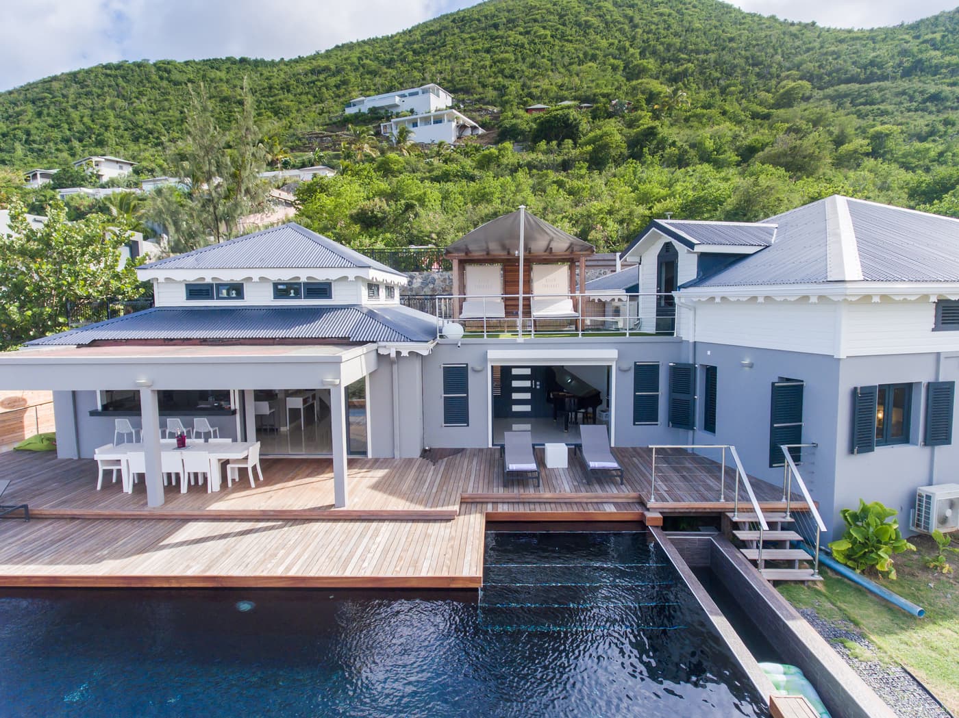 Villa Z Abricot — luxury villa photo 1
