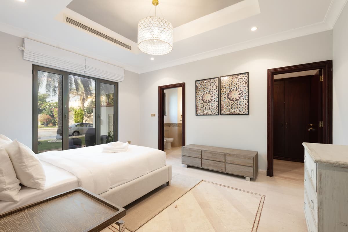 Dubai Luxury Villa — luxury villa photo 1