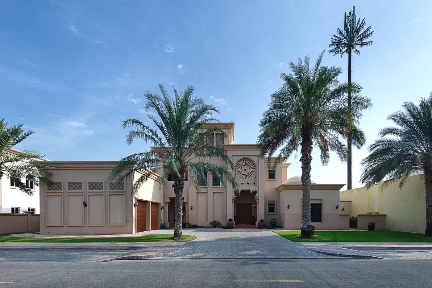 Emirates Villa — luxury villa photo 26