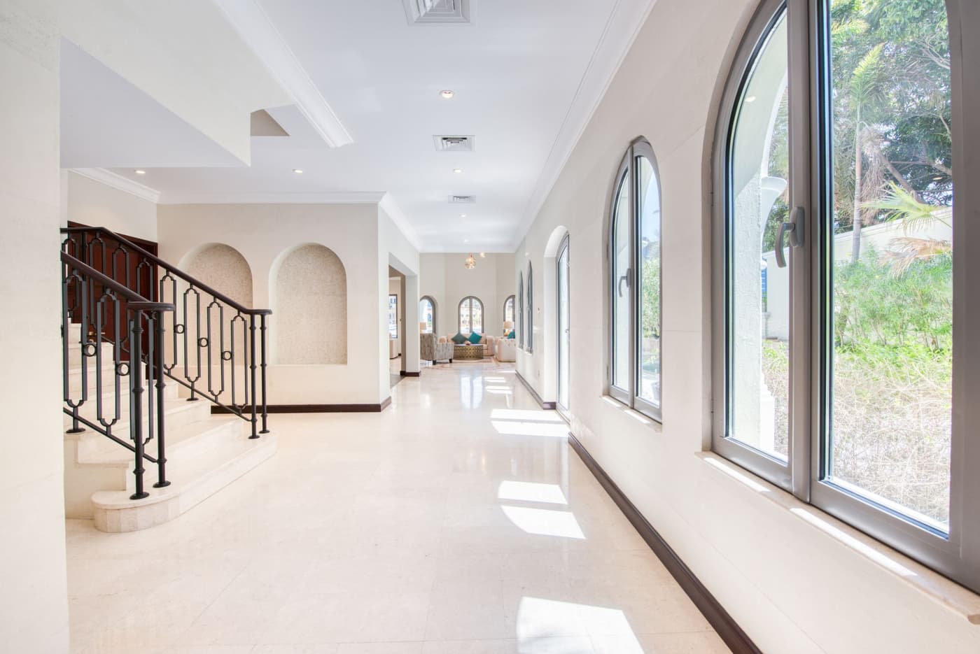 Palm Beach Villa — luxury villa photo 2