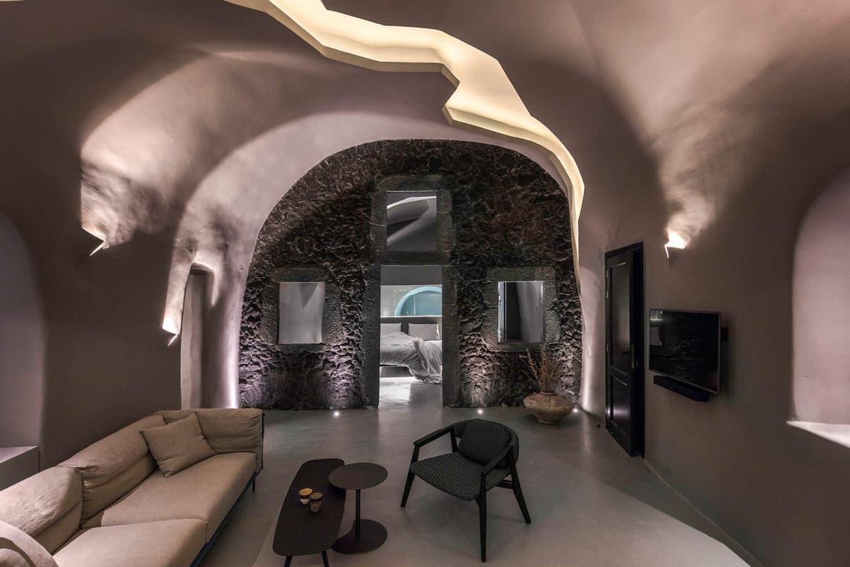 Kivotos Cave Three Bedroom Villa — luxury villa photo 1