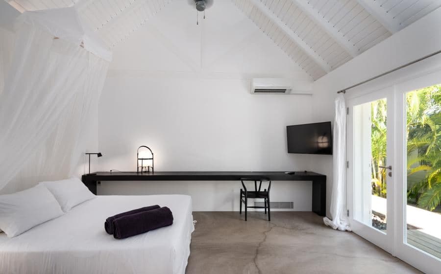 Le Manoir de Lorient — luxury villa photo 60