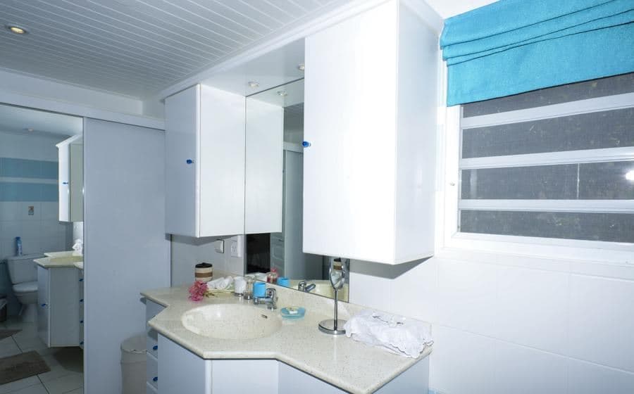 Villa Grands Galets — luxury villa photo 27