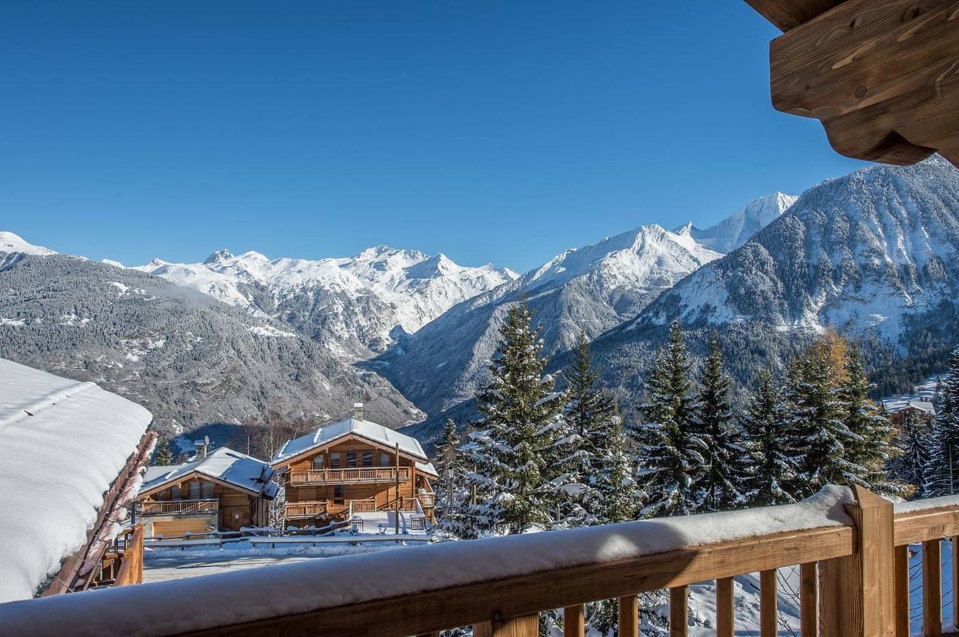 Chalet Columbine — luxury villa photo 16