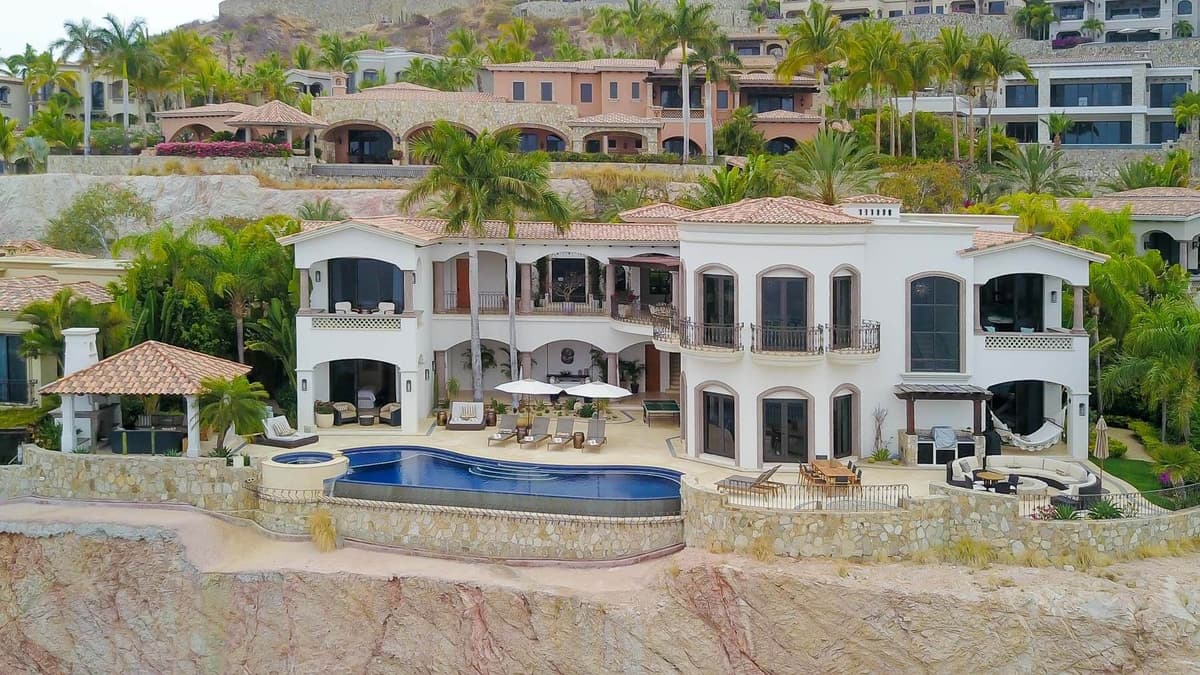 Hacienda 502 — luxury villa photo 49
