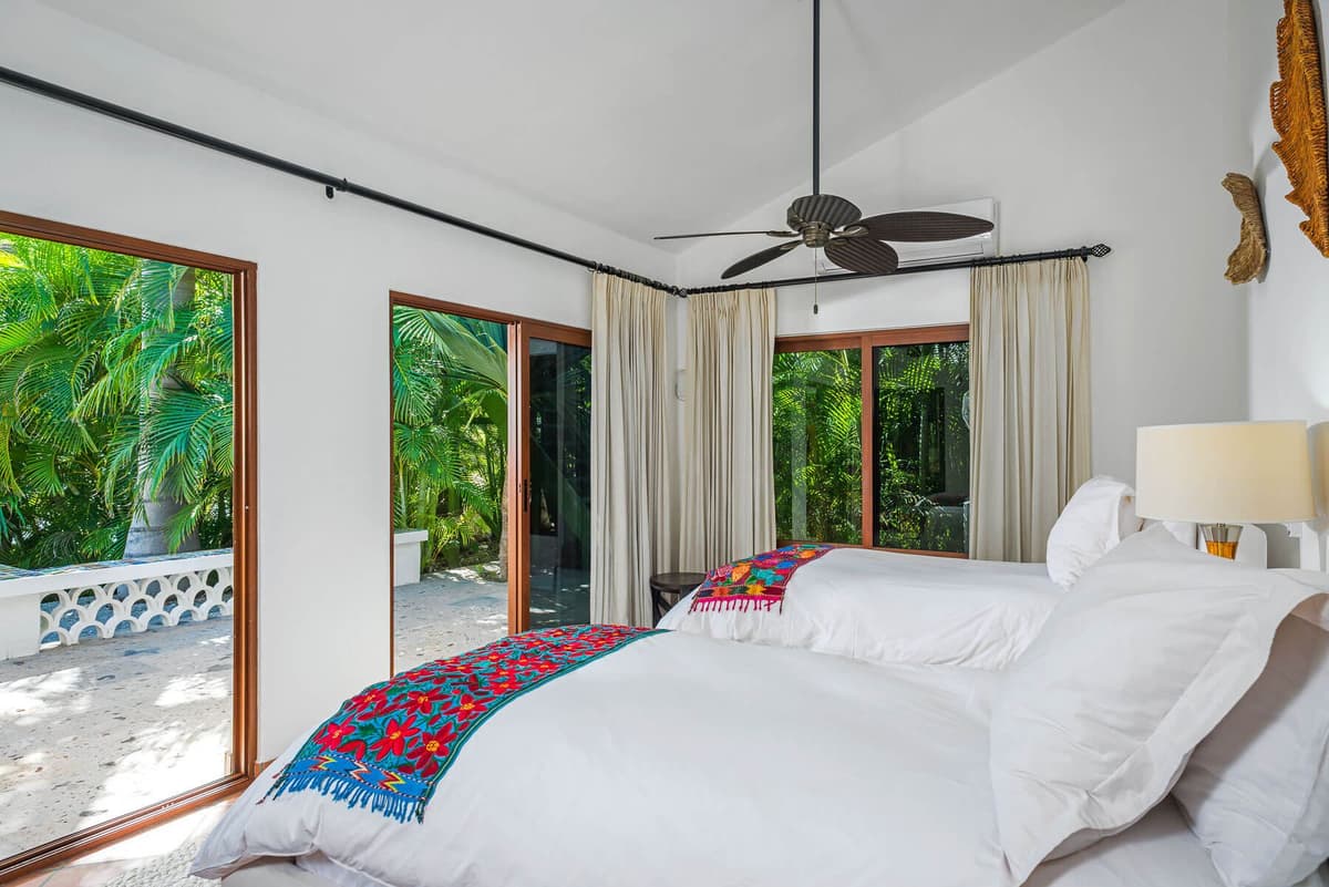 Casa Edwards — luxury villa photo 41