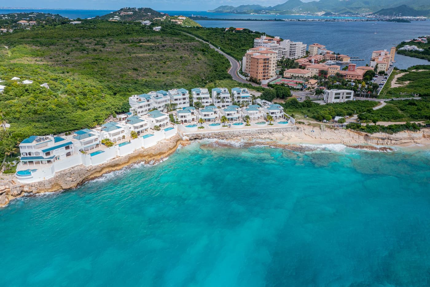 Villa Blue Dove — luxury villa photo 33