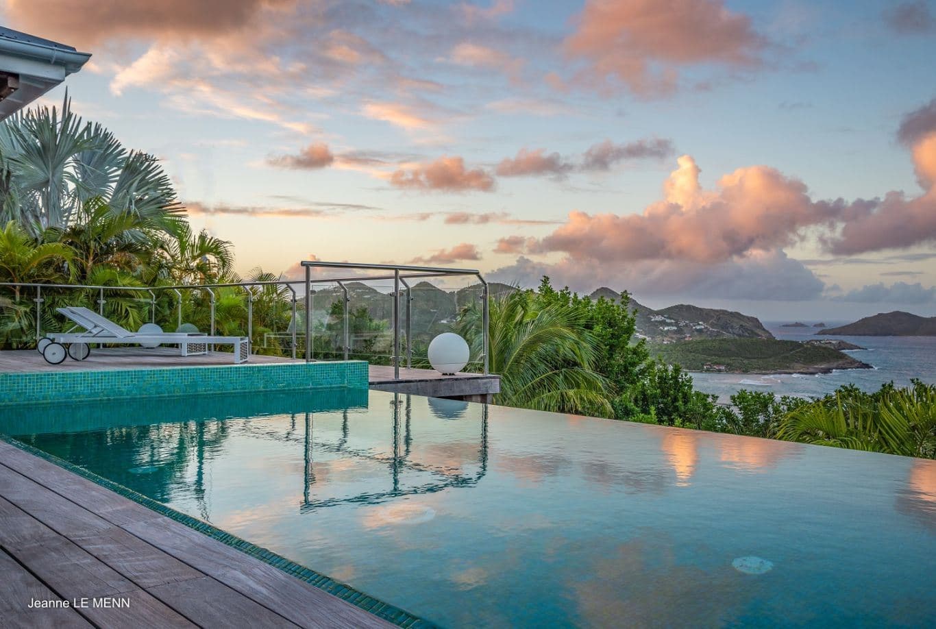 Villa Isia — luxury villa photo 1