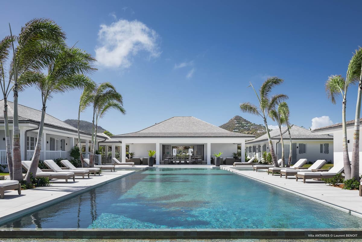 Villa Antares — luxury villa photo 1