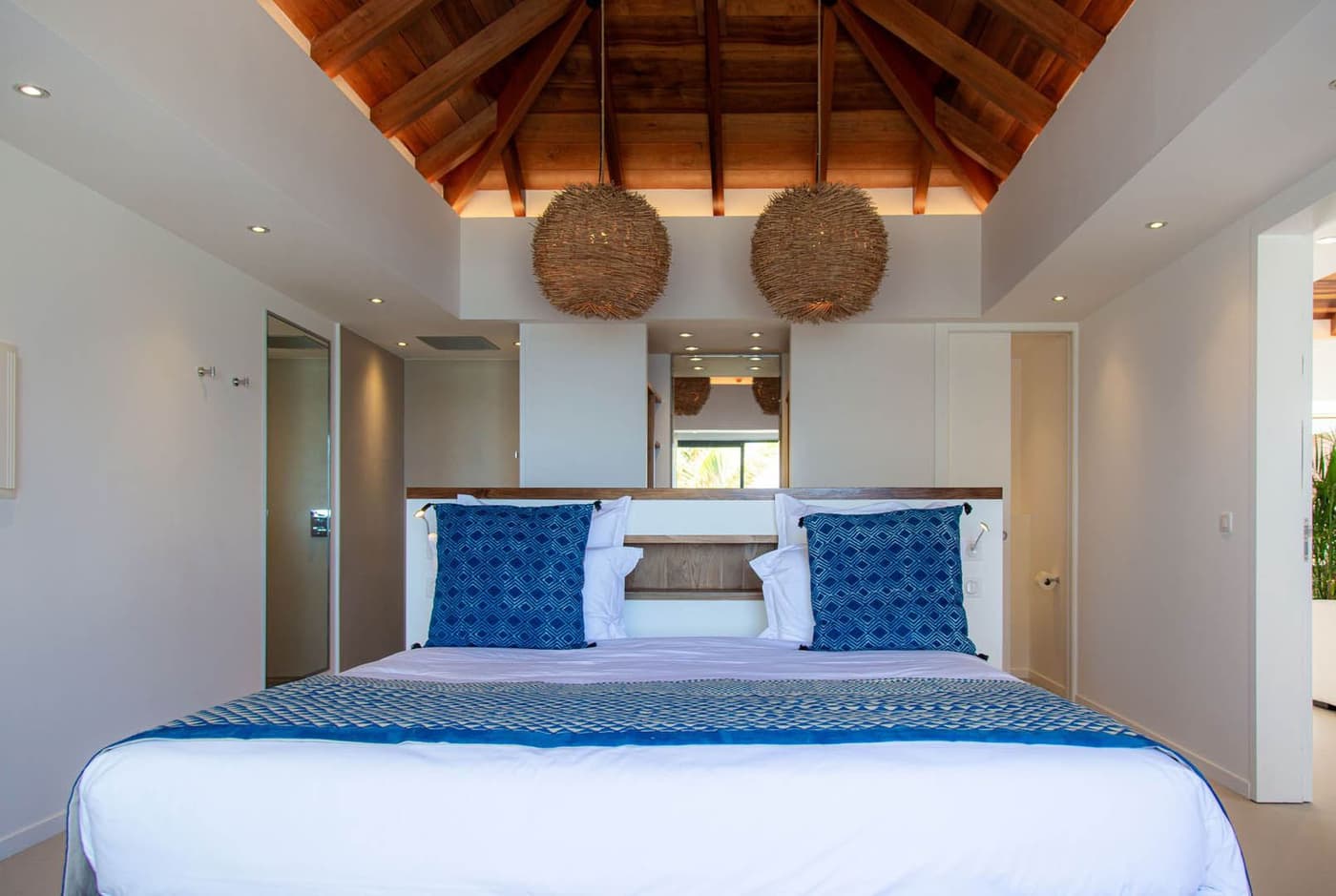 Villa Green Heart — luxury villa photo 3