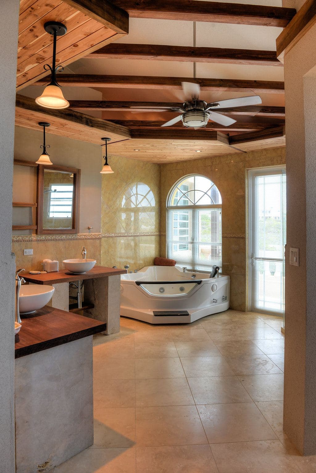 Villa Crystal Sunrise — luxury villa photo 22
