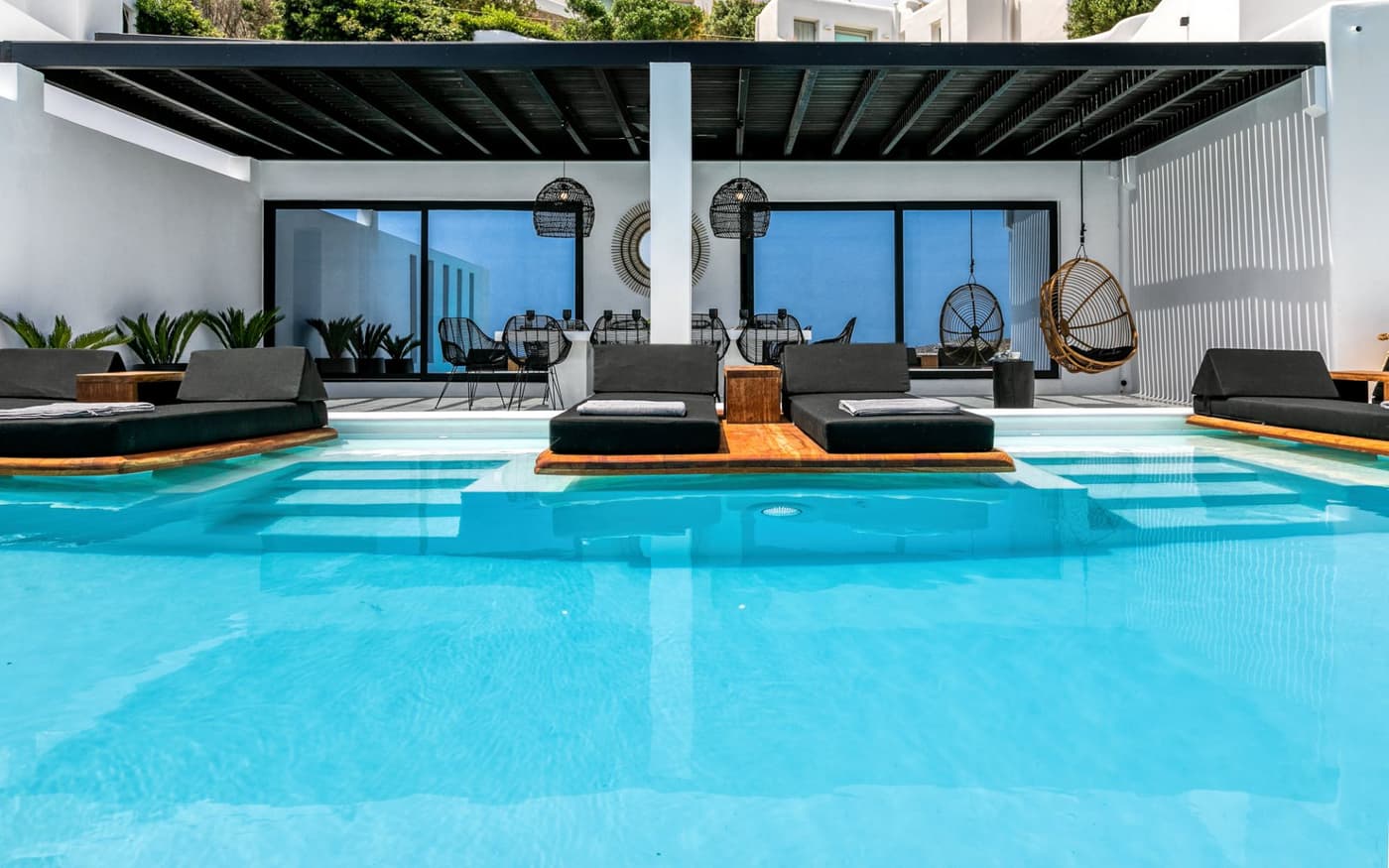 Villa Psarou Beach Villas — luxury villa photo 2