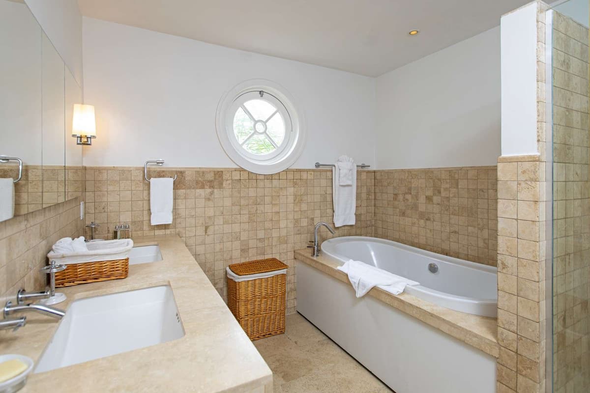 Villa Sandy Cove 301 — luxury villa photo 2