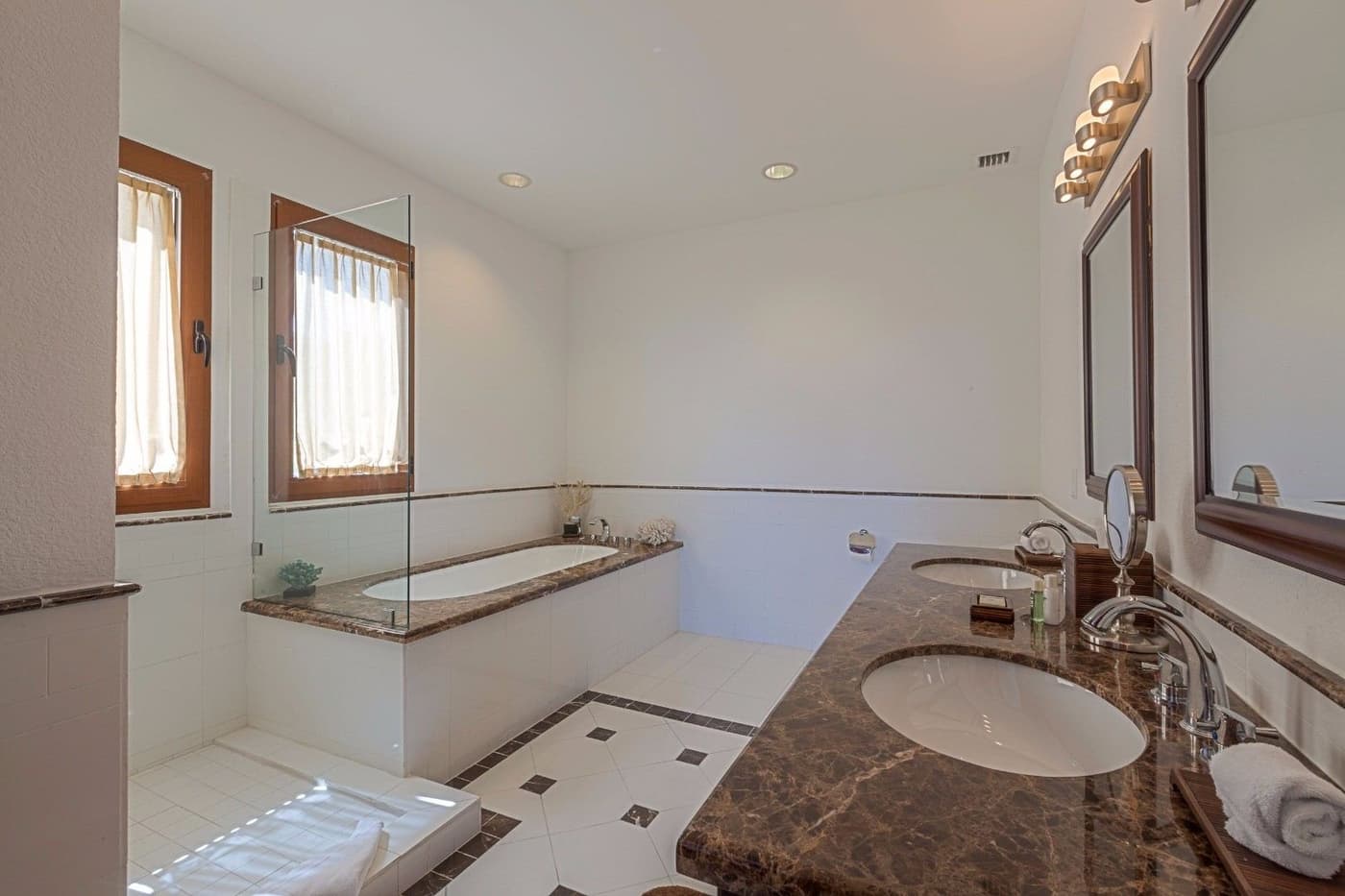 Villa Figueira — luxury villa photo 2