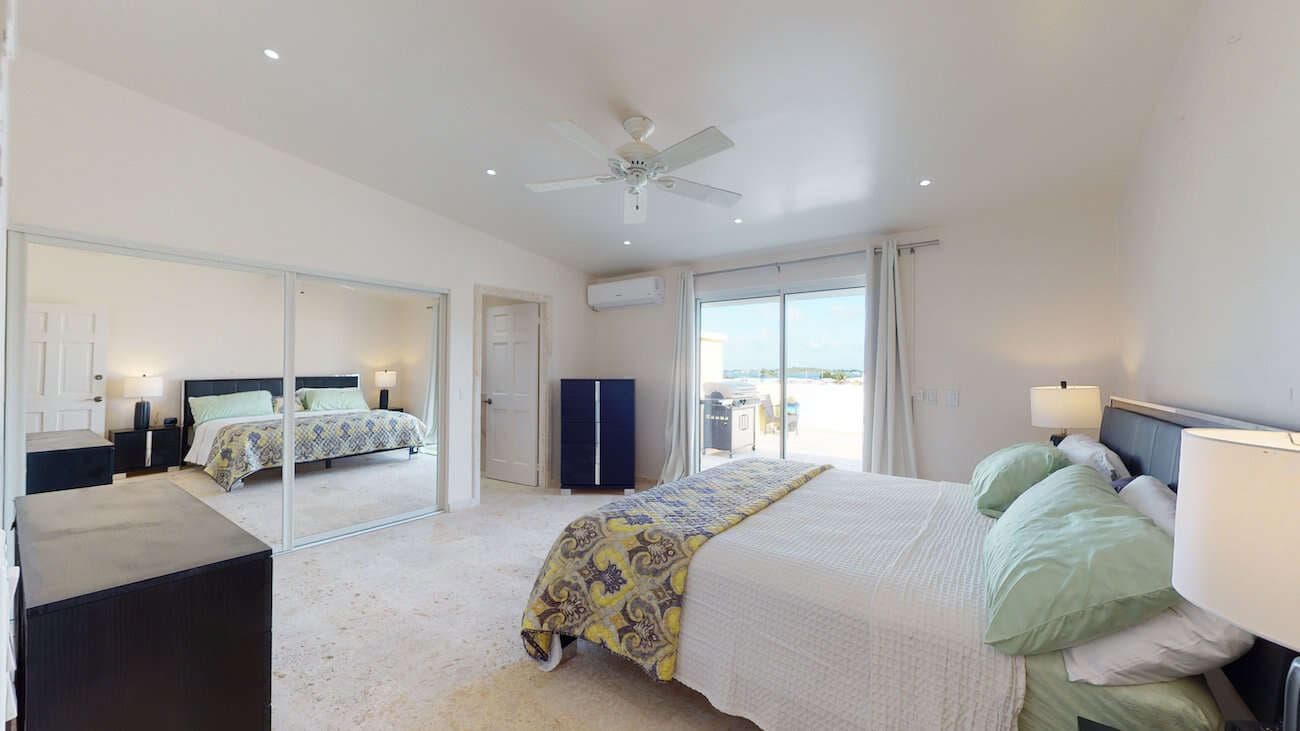Villa Sur Mer — luxury villa photo 1