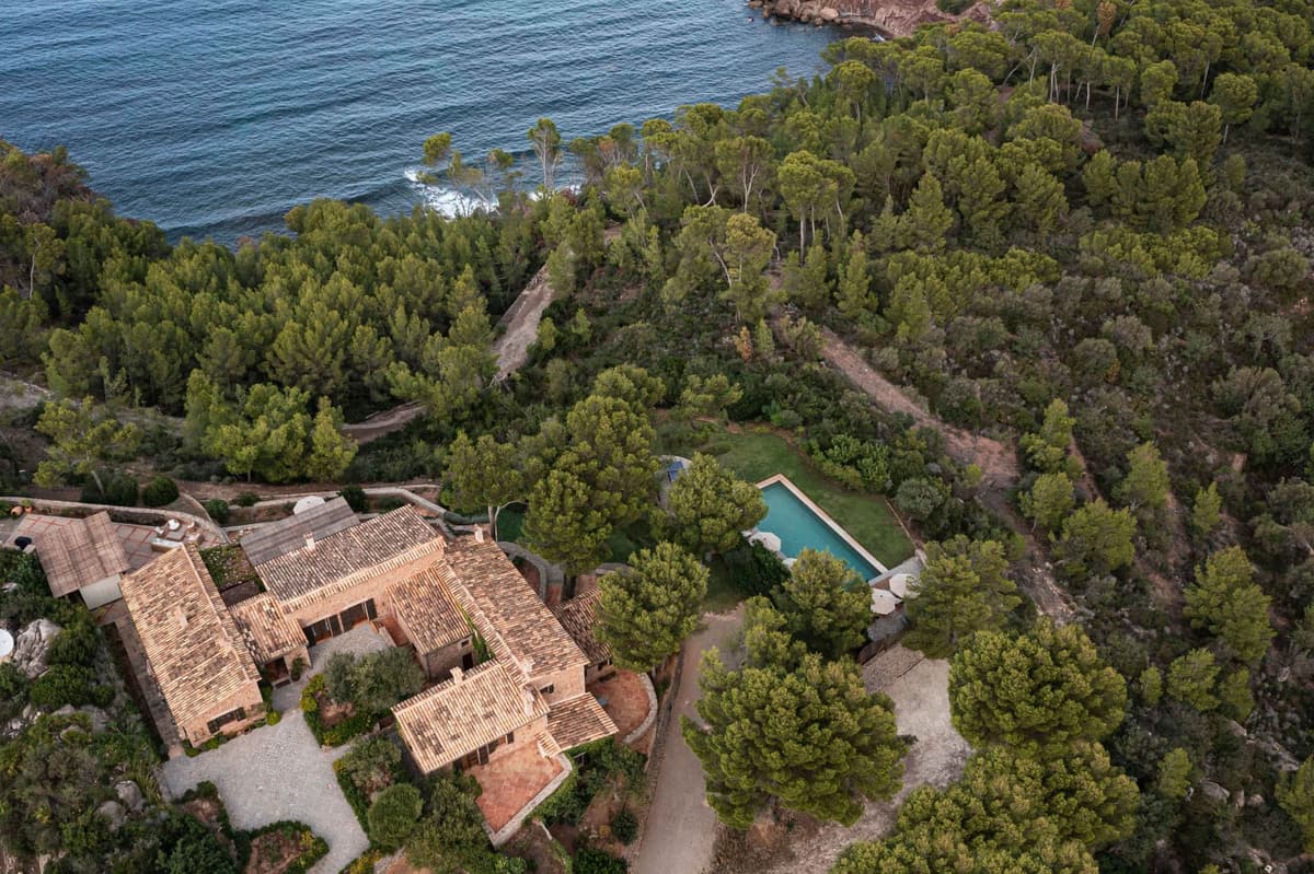 Villa Sa Punta de S’Aguila — luxury villa photo 1