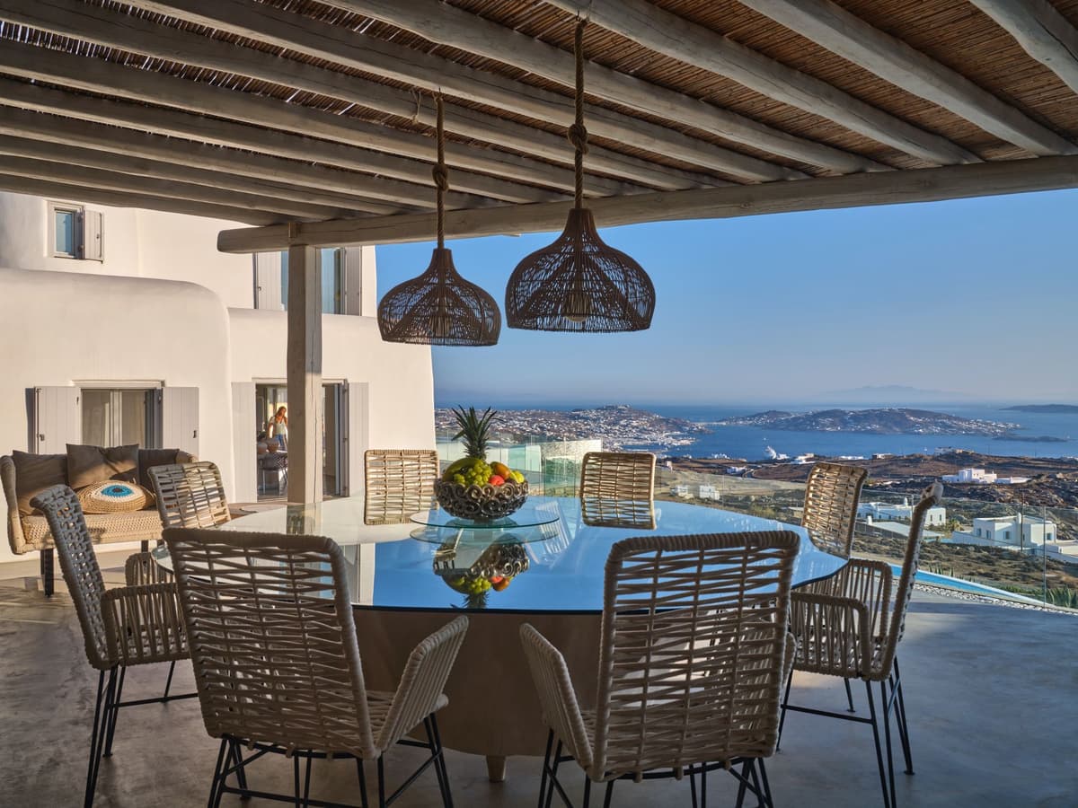 Villa DeLucien — luxury villa photo 3