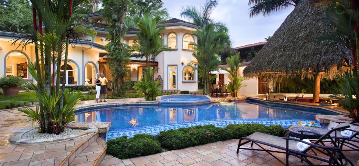 Harmon Estate — luxury villa photo 1