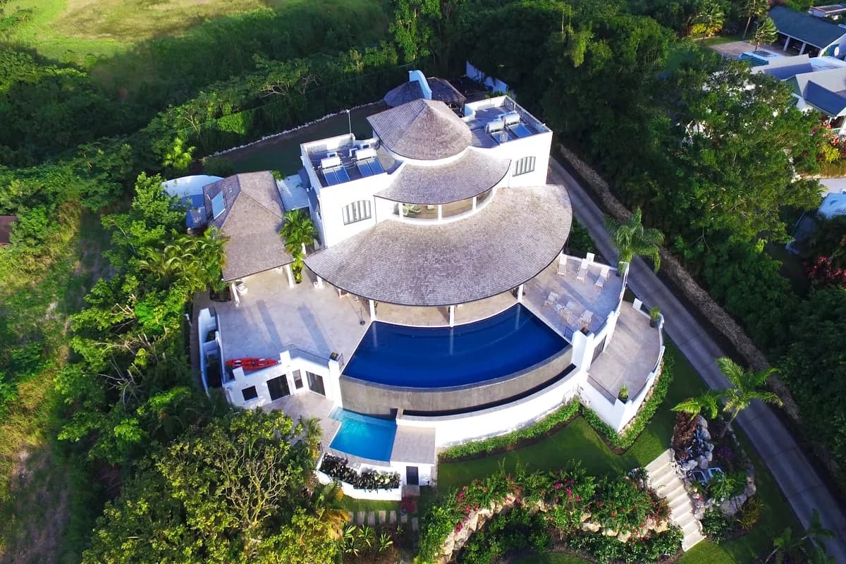 Martello House — luxury villa photo 17