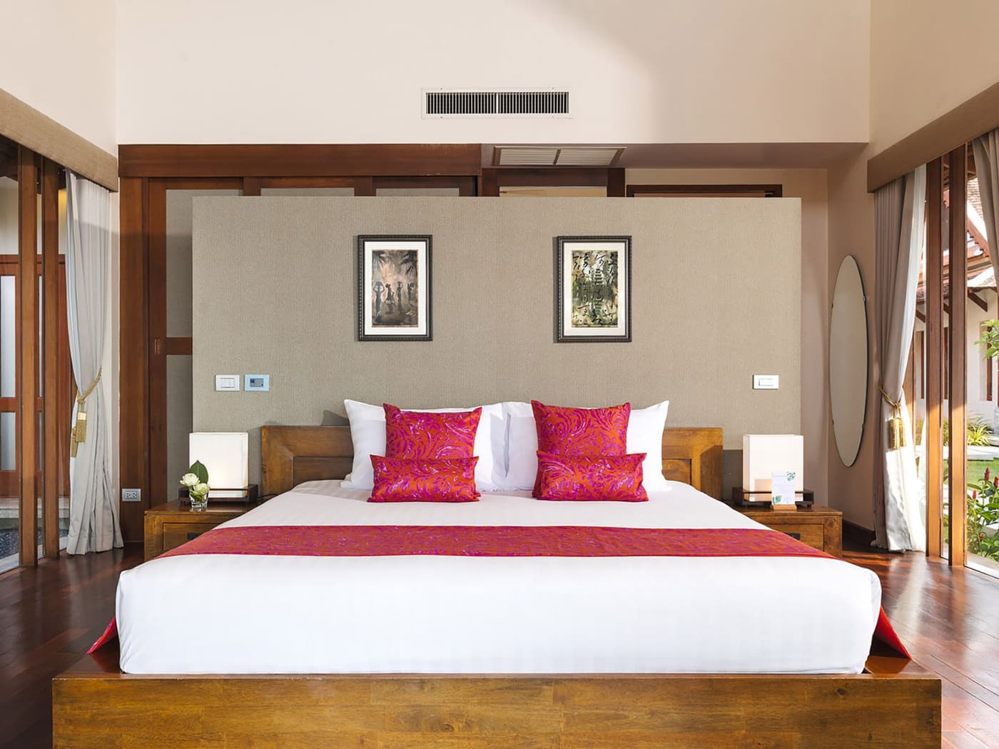 Tawantok Beach Villa 2 — luxury villa photo 9