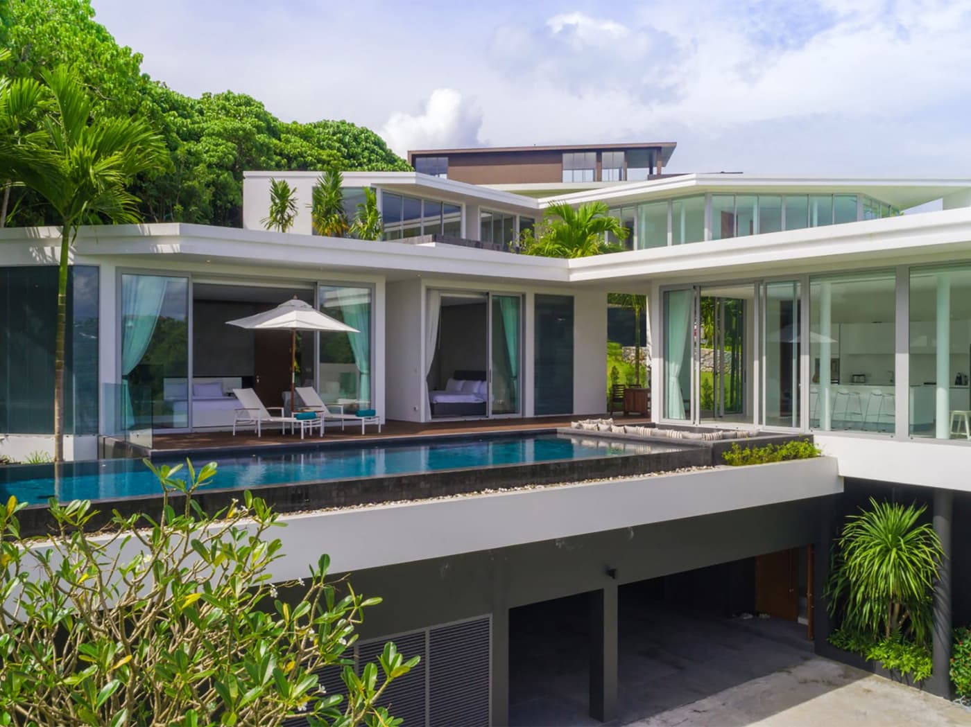 Villa Abiente Phuket — luxury villa photo 1