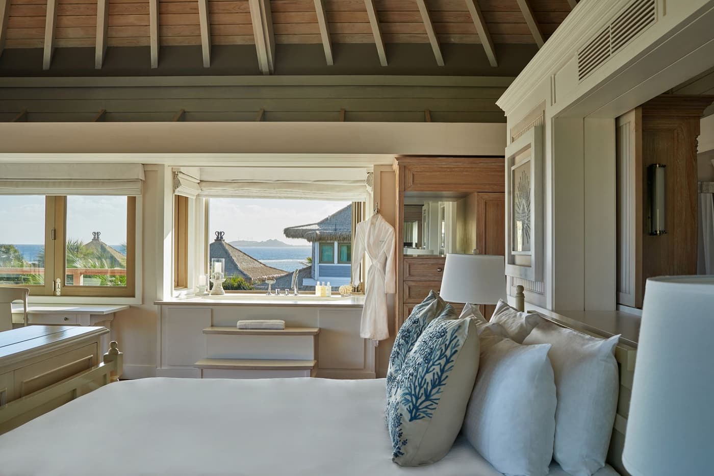 The Branson Estate — luxury villa photo 1
