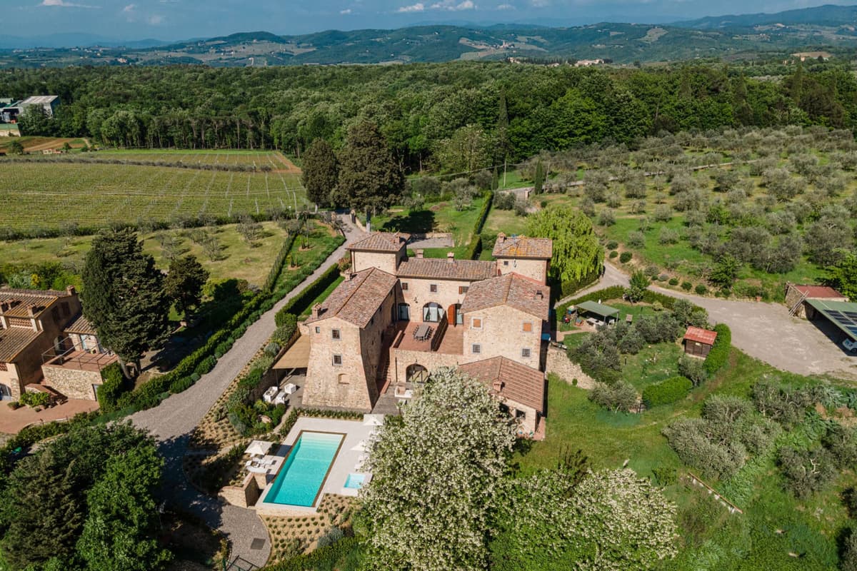 Villa Pianora — luxury villa photo 1