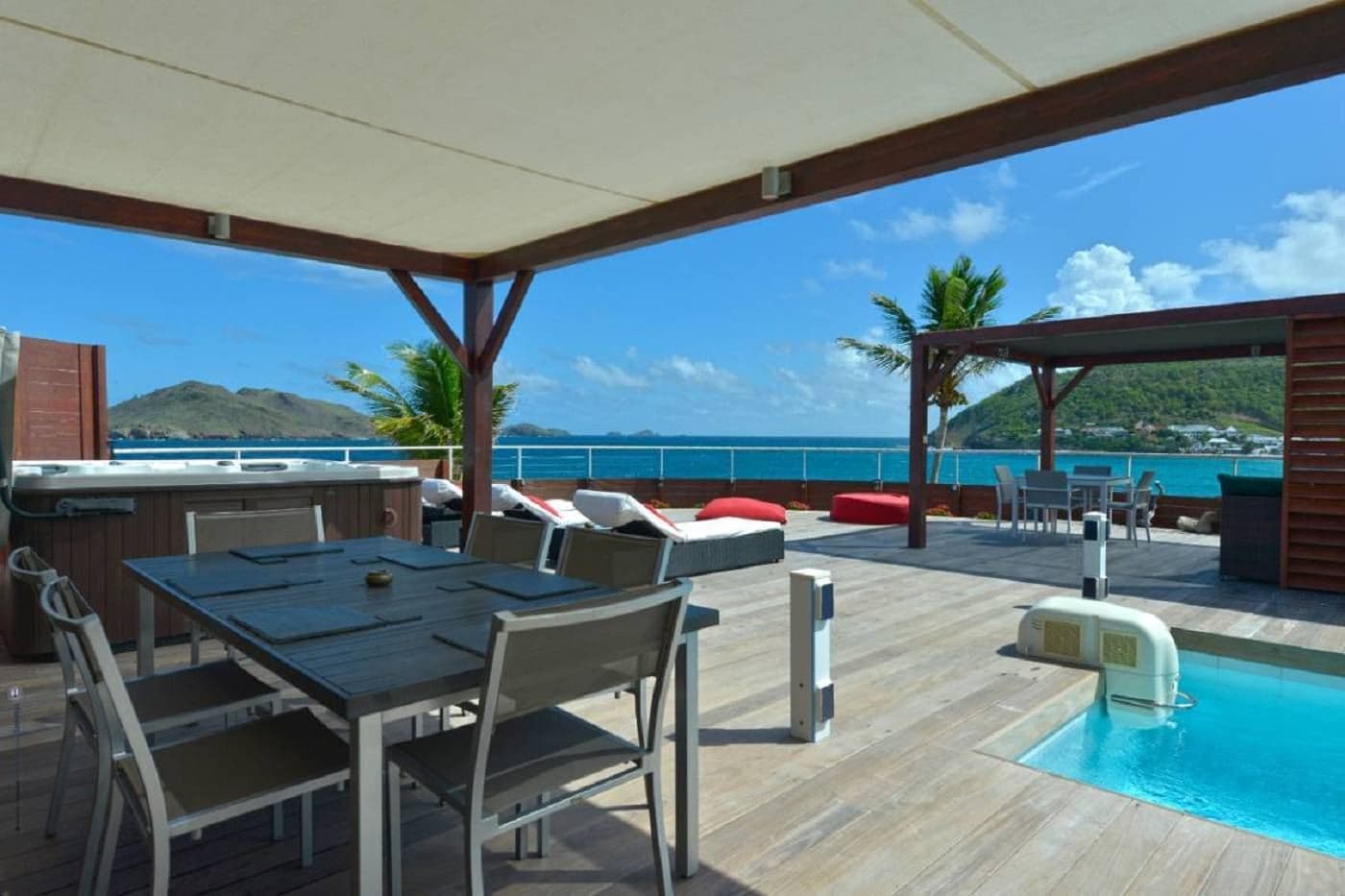 Villa Embruns — luxury villa photo 2