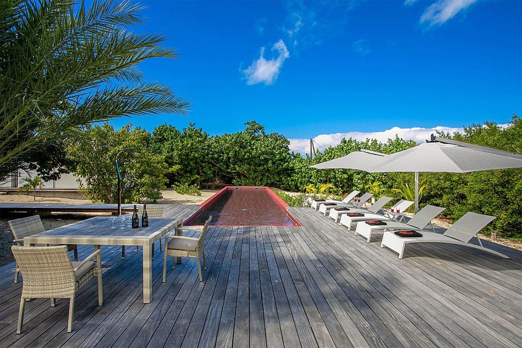 Villa Rock Sea — luxury villa photo 2