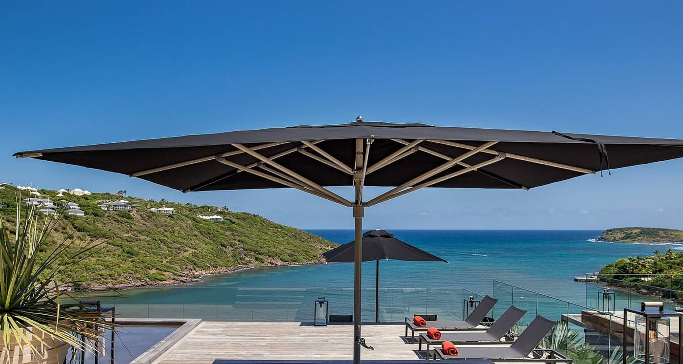 Villa Blackstone — luxury villa photo 1