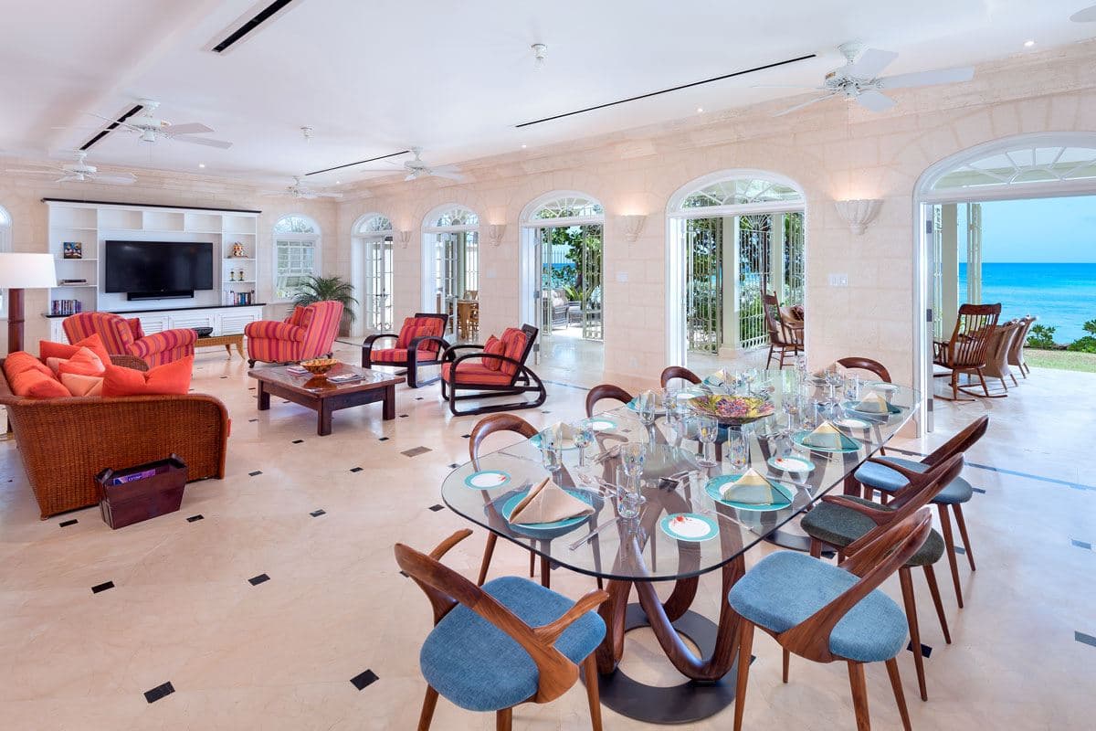 Hemingway House — luxury villa photo 2